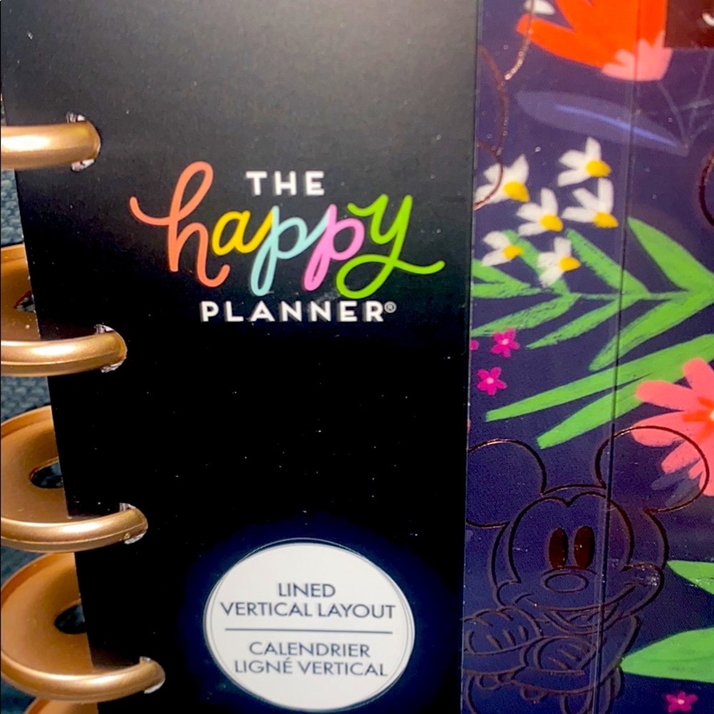 Sold….not for sale……The happy planner Disney 12 month planner!!! Brand new!!! - Picture 7 of 7